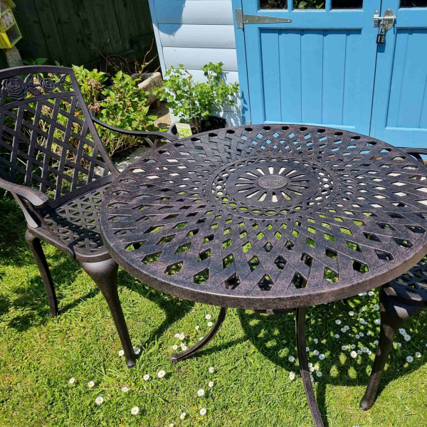 ANTIQUE BRONZE (2 SEATER SET) 90 cm round cast aluminium garden furniture set